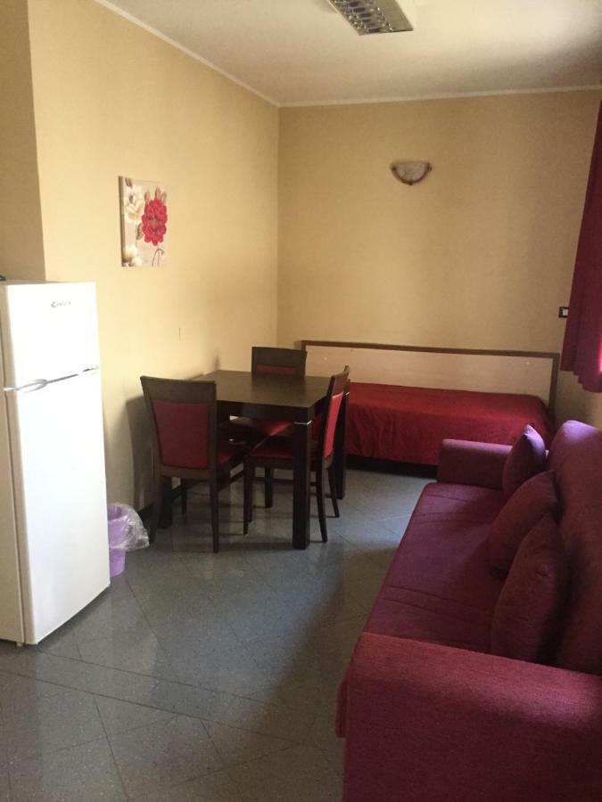 Via Sant'Elena 42 Apartman Catanzaro Kültér fotó