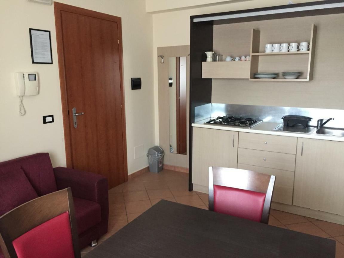 Via Sant'Elena 42 Apartman Catanzaro Kültér fotó